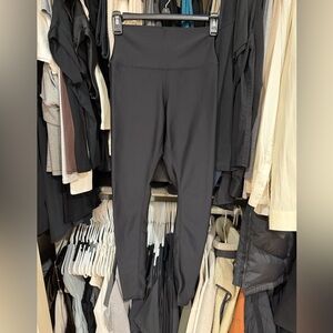 Alo airlift leggings